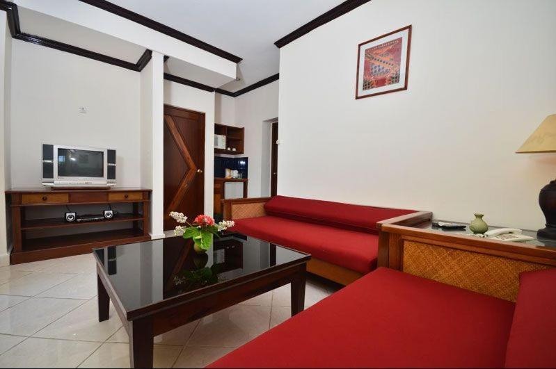 Bali Reski Hotel Семіньяк Екстер'єр фото